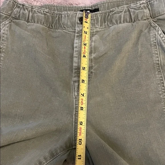 7 for all Mankind Light Olive Green Jogger Slim Fit Jeans Sz 29 - Picture 8 of 16